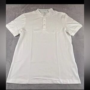 Vustra mens short sleeve white 3 button shirt size Large